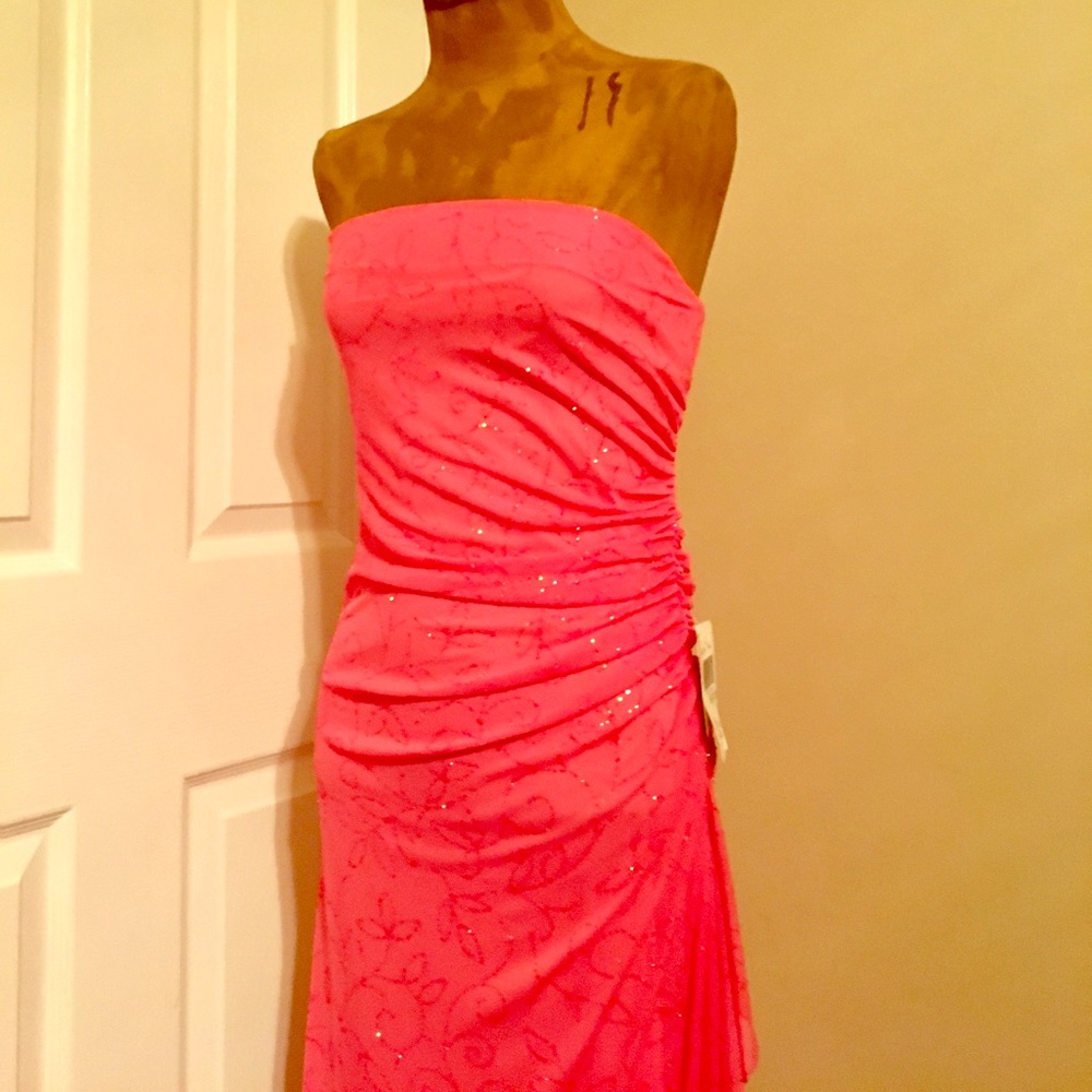 Jodi Kristopher Strapless Formal Dress